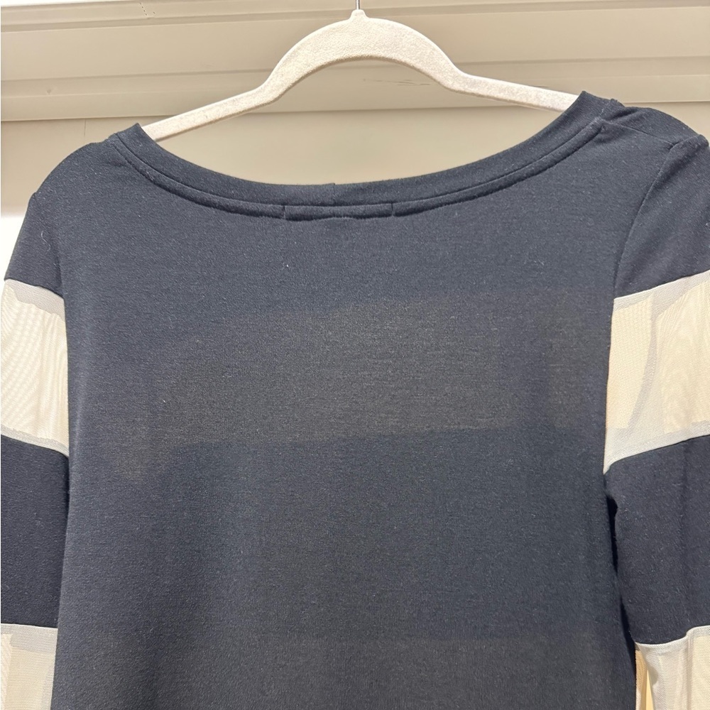 Anatomie Black Cream Stripe Mesh Long Sleeve Top Size M Travel Luxe Lightweight - Picture 8 of 13